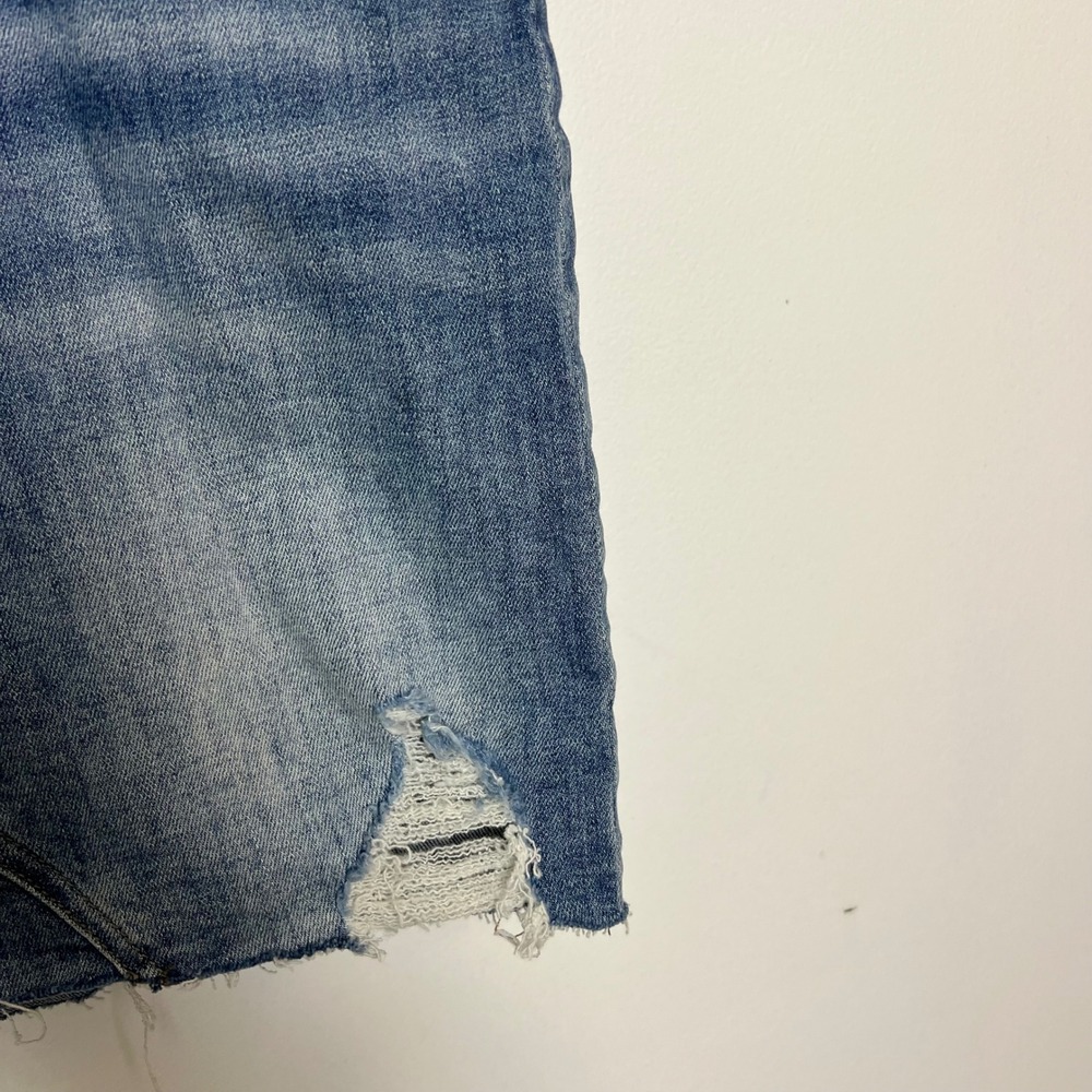 Soho Jeans Women's Denim Skirt Size 8 Blue Distressed Ripped Frayed Hem Cotton - Picture 5 of 6